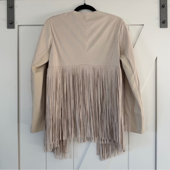 Faith & Zoe Cropped Fringe Faux Suede Western Jacket - Picture 7 of 8
